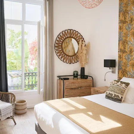 شقة Super Central, Spacious, Sunny Large Deck & كان